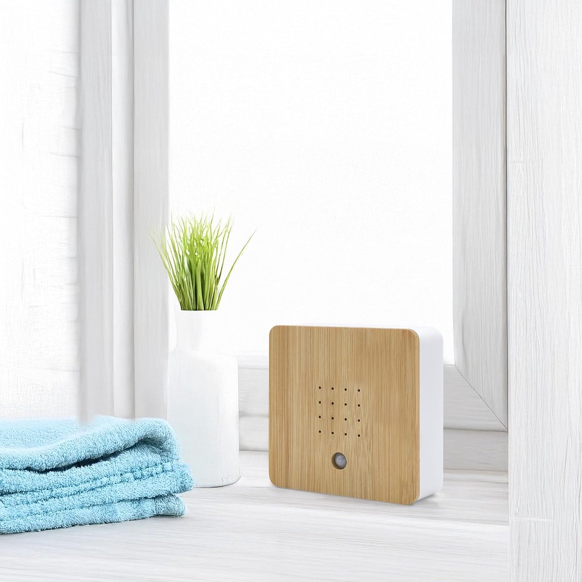 BirdSoundBox™ | BÄSTA PRESENTEN NåGONSIN! 50-80% RABATT & 3+1 GRATIS. Spelar upp underbart avkopplande fågelljud när du går förbi och garanterat att få dig att le varje gång. Med sörelsesensor