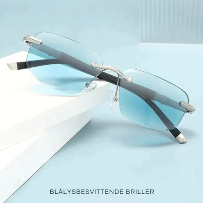 EyeCare™ | Läsglasögon med hög hårdhet och blåljusskydd för både när- och avståndsseende