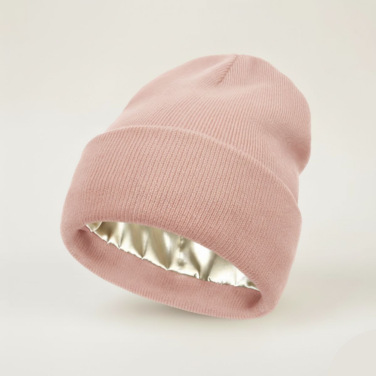 SilkyBeanie™ | Skyddar håret från friktion, slitage och friss — varje natt.