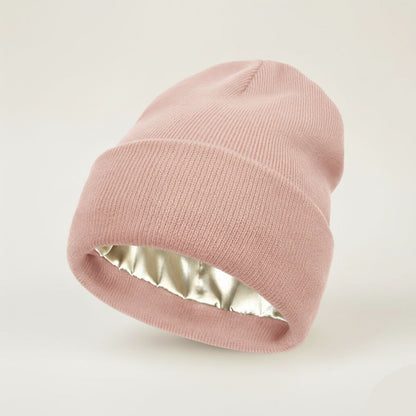 SilkyBeanie™ | Skyddar håret från friktion, slitage och friss — varje natt.